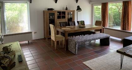 Great facilities! Close to town! Calm!