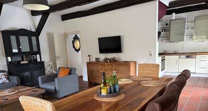 Great facilities! Close to town! Calm!