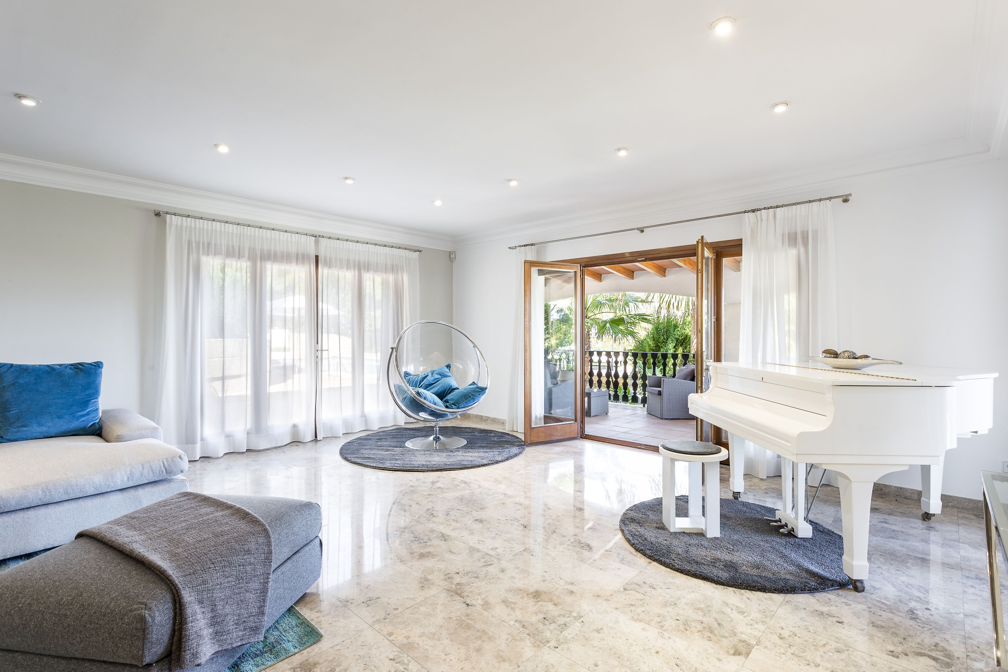 Luxury villa with fantastic sea views for the highest demands near Palma