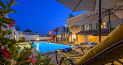 Villa Haric Otocan (Istria - Smoljanci)