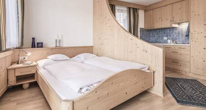 App. PETER - Erlenbach house in Schenna near Merano