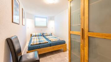 1 Schlafzimmer, Bügeleisen/Bügelbrett, kostenloses WLAN, Bettwäsche