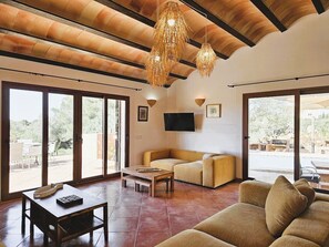 Fireplace, table tennis - Villas Salinas Family & Friends (ses salines)