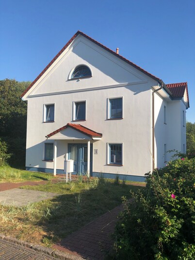 Modern, high-quality furnished vacation apartment to feel at home on Wangerooge