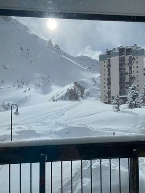 Balcony - 2 ROOM APARTMENT CLOSE TO THE AMENITIES IN LAVACHET SOUTH FACING - HOME CLUB 174 (TIGNES)
