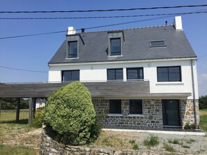 Exterior - Large house with exceptional sea views in a protected environment (Plouharnel)