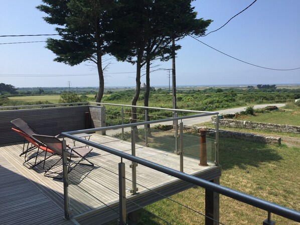 Property grounds - Large house with exceptional sea views in a protected environment (Plouharnel)