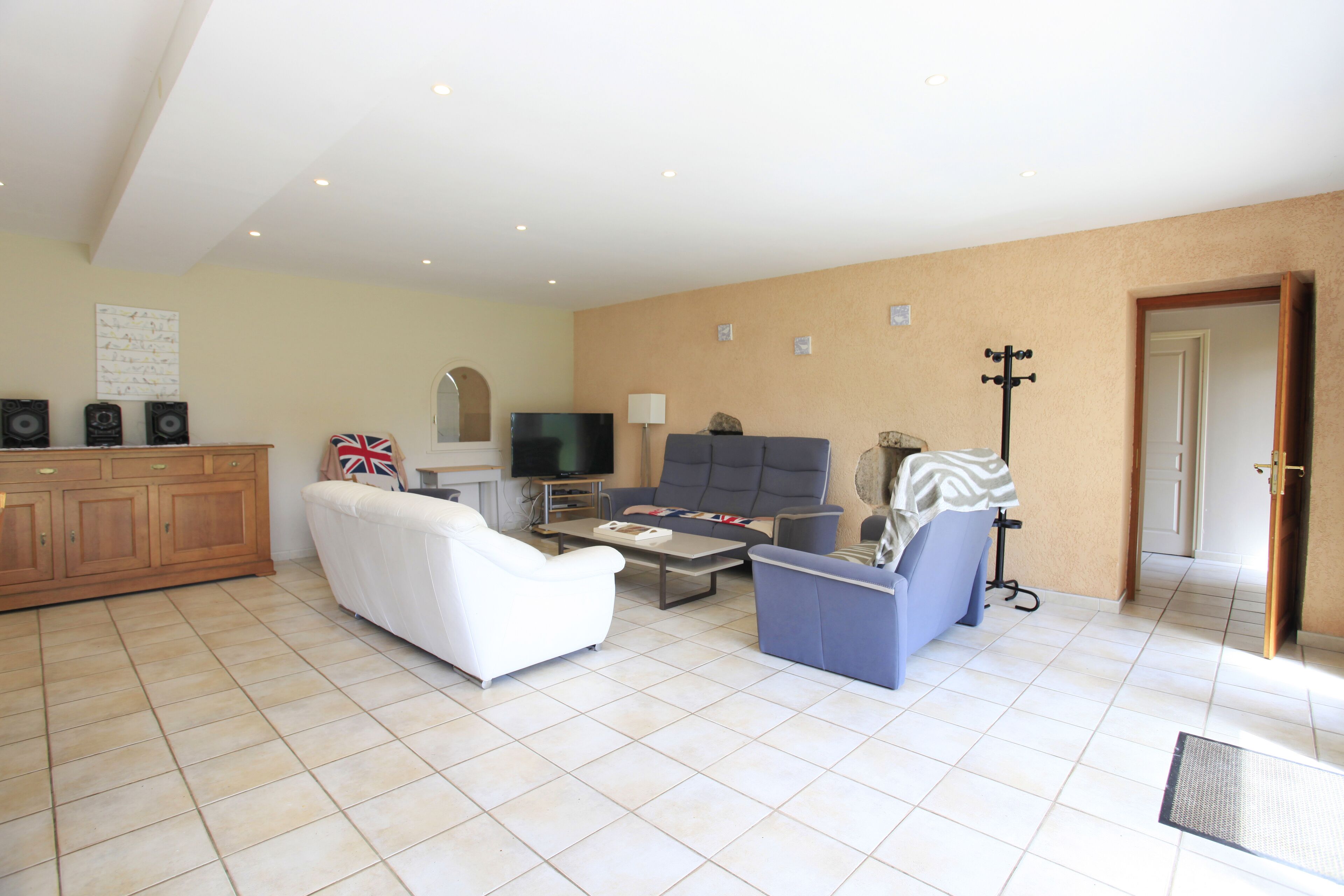 Exceptional comfortable group gîte