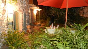 Enceinte de lâhĂ©bergement