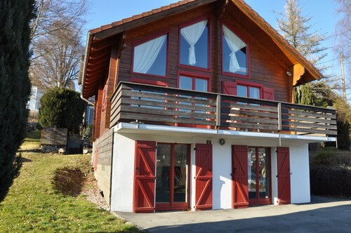 Coteau des Xettes - Joli chalet exposé plein sud