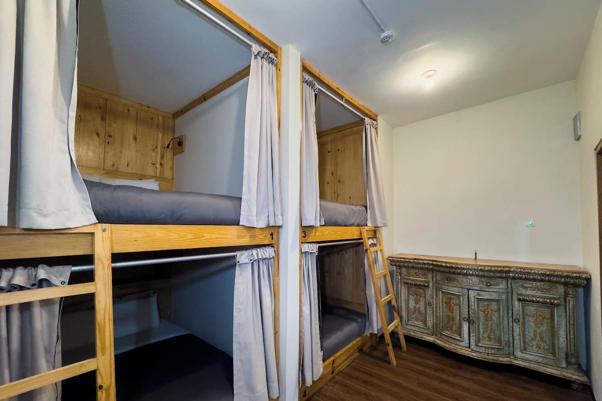 1 bedroom, soundproofing, free WiFi, bed sheets