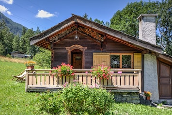 Esterni