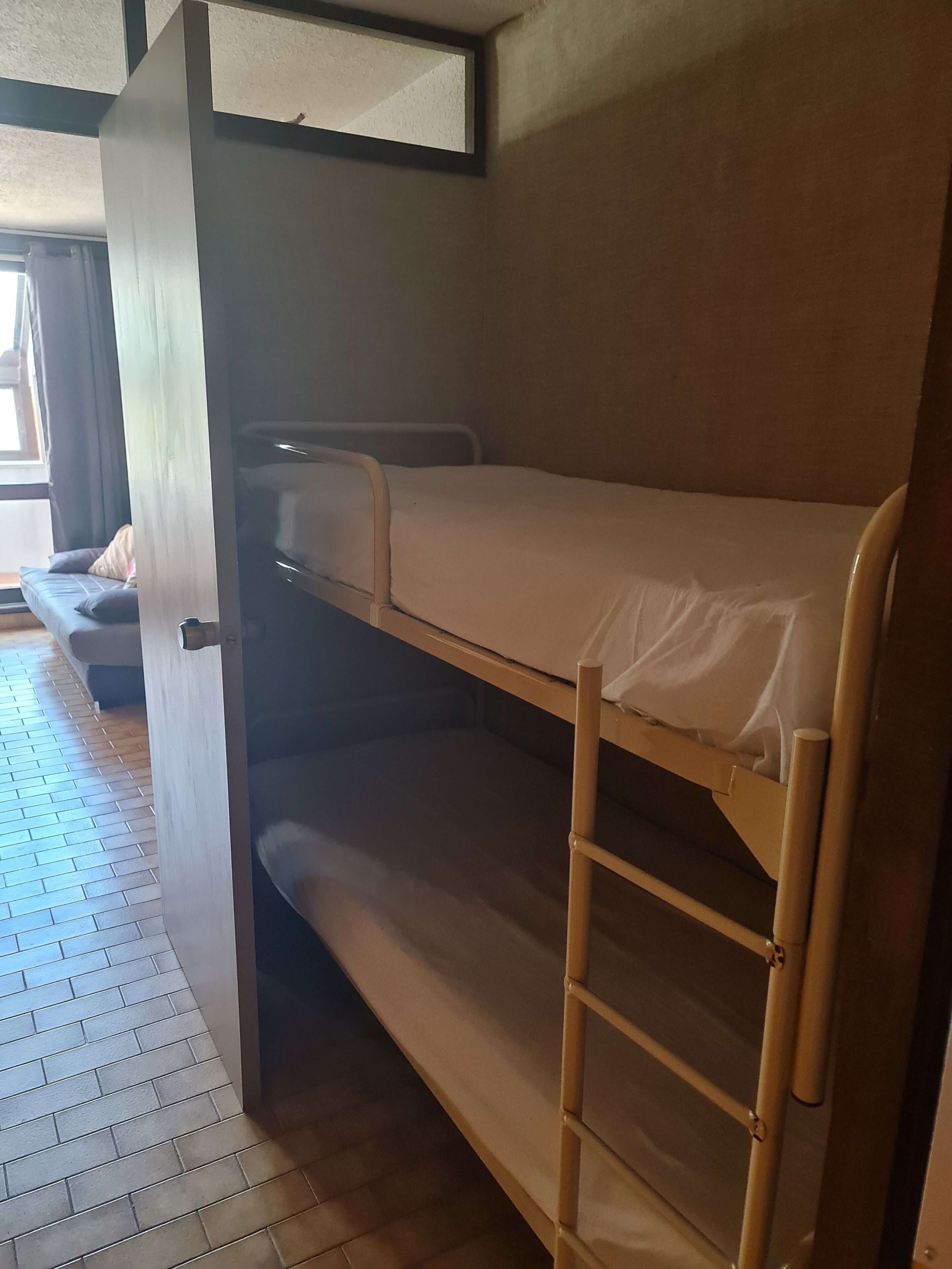 Nice Studio 24m2 + balcony in the heart of the village of Ancelle (summer / winter) / Near GAP