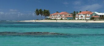 NEW SPACIOUS APARTMENT TO THE FRENCH WEST INDIES