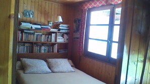 4 chambres, bureau, lit parapluie, Wi-Fi gratuit