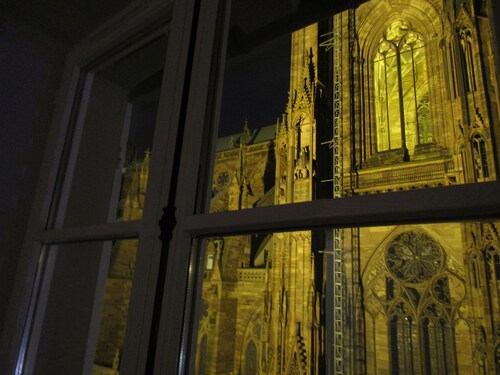 4 Rooms furnished 85m2 Place de la Cathédrale Downtown Strasbourg - Fiber