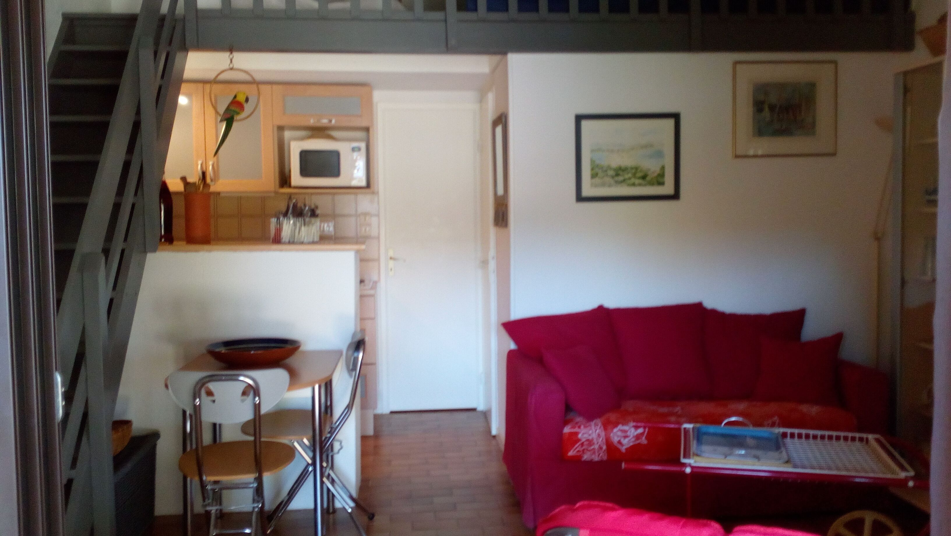 pretty holiday home 500 m from the beach