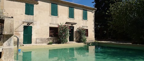 Udendørs pool, opvarmet pool