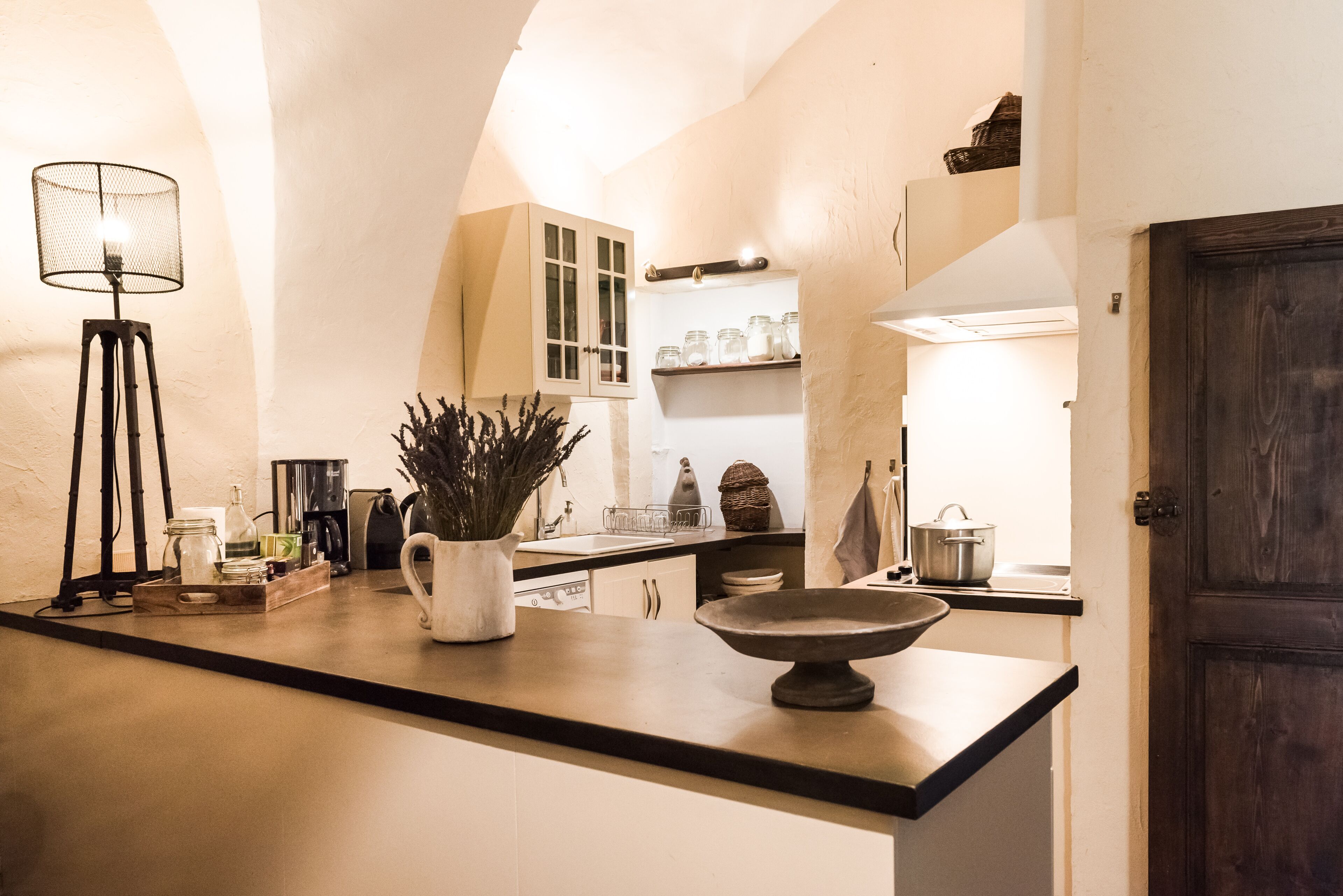  Village house for 8/9 people near all shopping facilities in Luber, Provence.