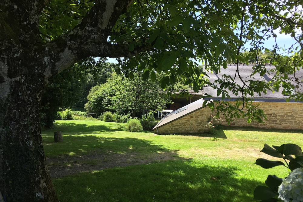 Welfare in the countryside for 6 people close to the sea and the Gulf
