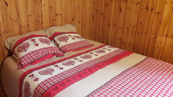 3 عدّة غرف نوم ومكواة/لوح كي وواي فاي