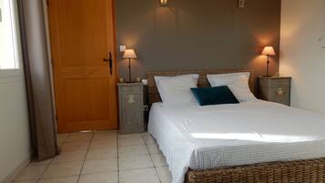 2 chambres, fer et planche Ă repasser, lit parapluie, Wi-Fi