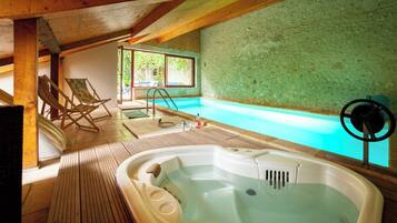 Piscine couverte, piscine chauffée