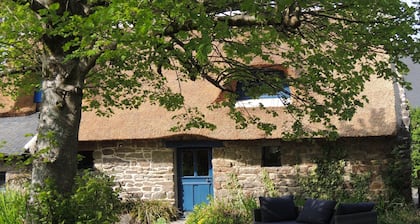 Authentic cottage located between two small ports of character ...