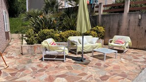 Unclassified image, 4 of 17, button - A little corner of paradise in a typical village with swimming pool and sea view (Coggia)
