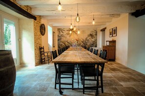 Dining - Exclusive Hamlet and XXL Pool (Vergt)