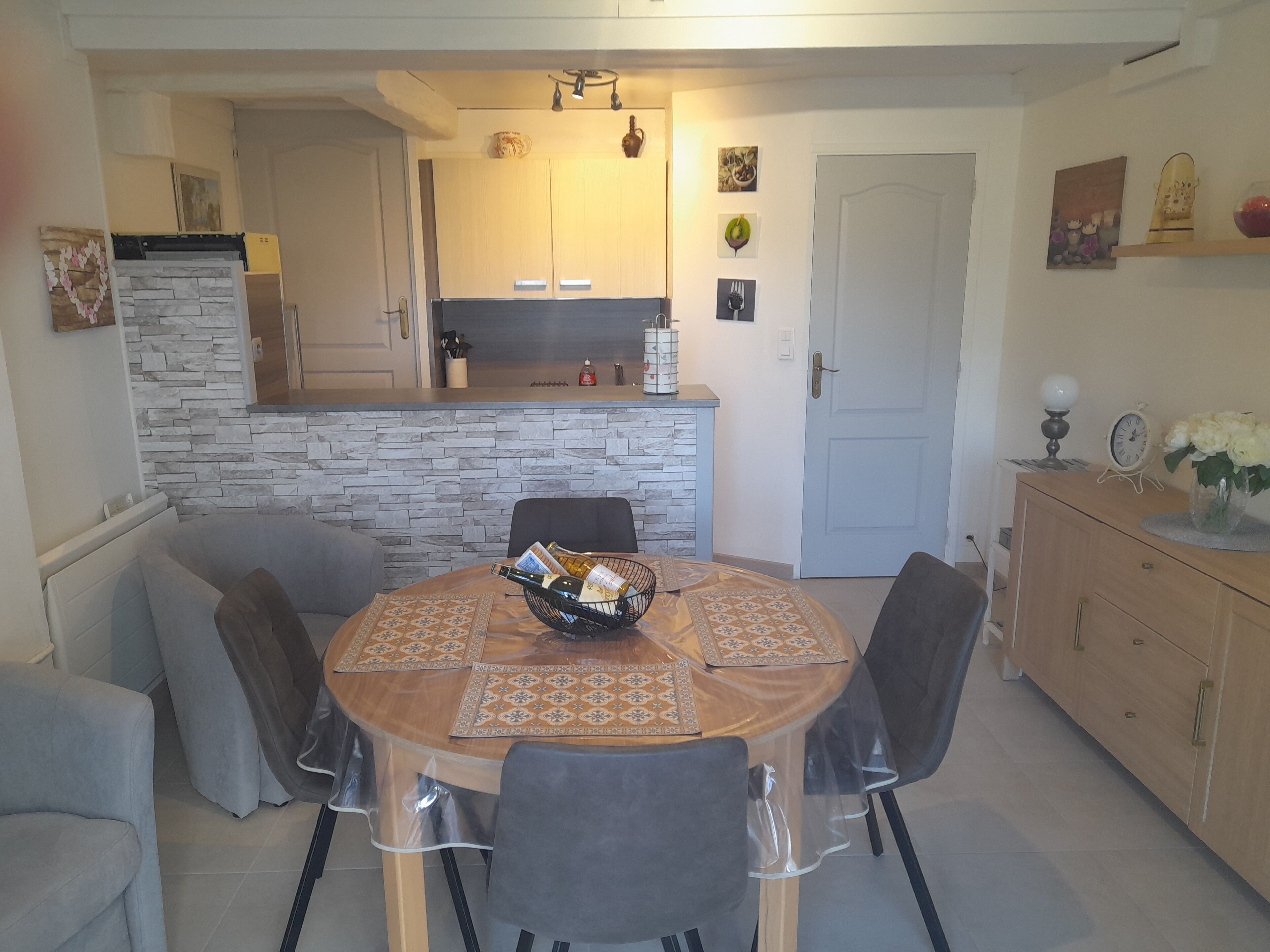 Dining - 4-star gite renovated in 2024 quiet 200m from the beach PMR-equipped (Ver-Sur-Mer)