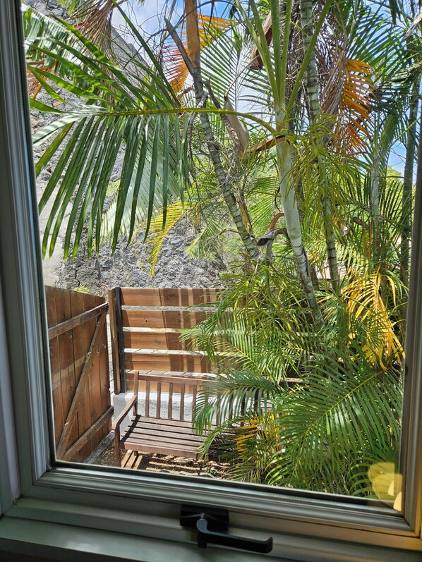 Interior - Chalet Sunset 2*, panoramic view of the bay, near Saint-Leu and its beaches (SAINT LEU)