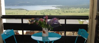 Agréable appartement T3 aux angles avec vue imprenable sur le lac de matemale