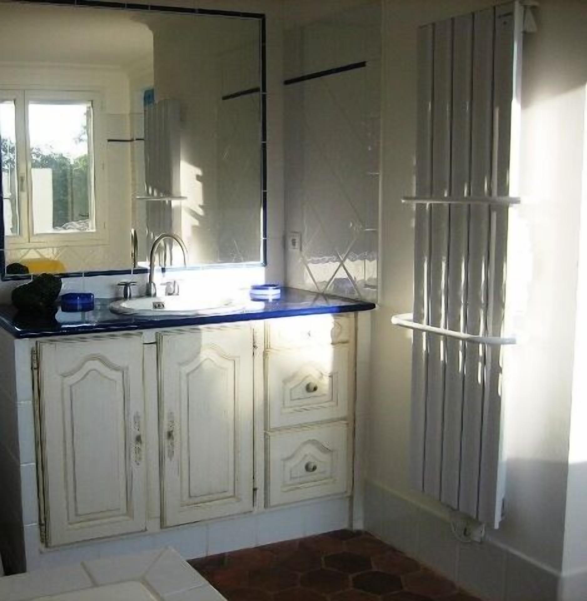 House exceptional view on the heights 