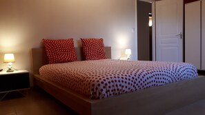 2 bedrooms, WiFi, bed sheets - Duplex 6-8 people of 95 m2 in the heart of Haut Jura (39). (Bellefontaine)