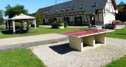Large luxury Normandy house 4**** for 14 people + heated swimming pool