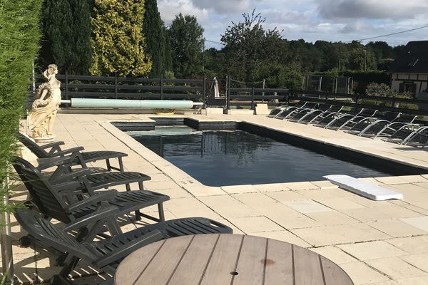 Udendørs pool, opvarmet pool