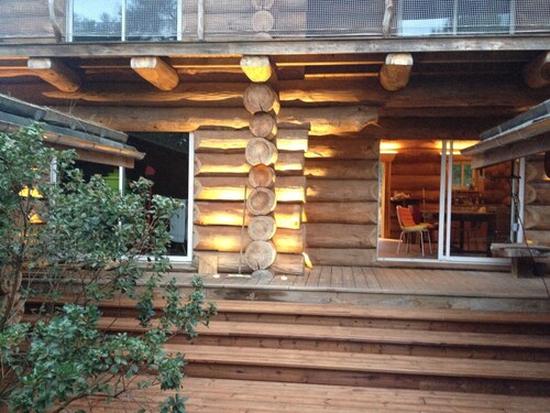 Authentic log in the heart of the pine forest for 10 people