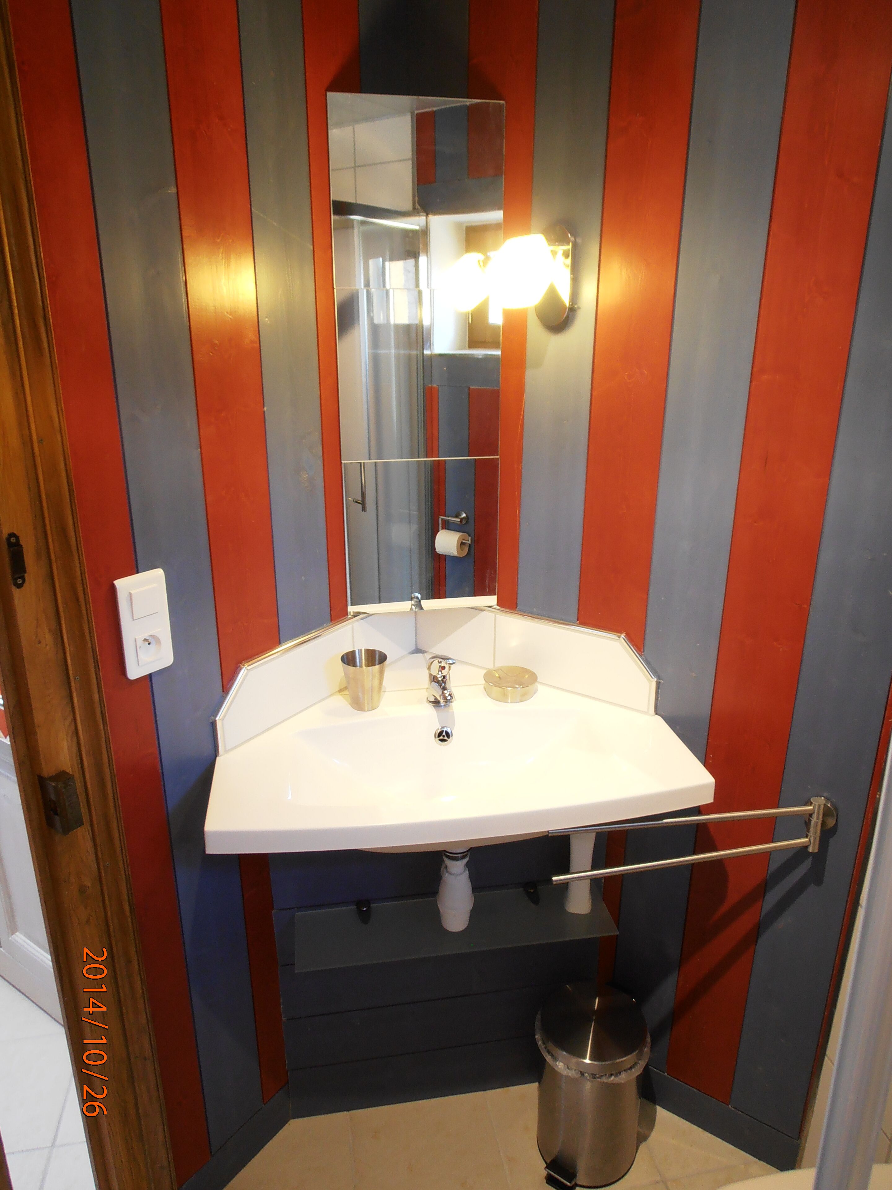 Gîtes, Maisonette, guest room, bikes welcome, DECIZE