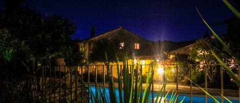 Alberca al aire libre