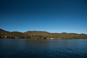 Beach - Breathtaking Mountain Views Surround New Lakefront Condo (Hague)