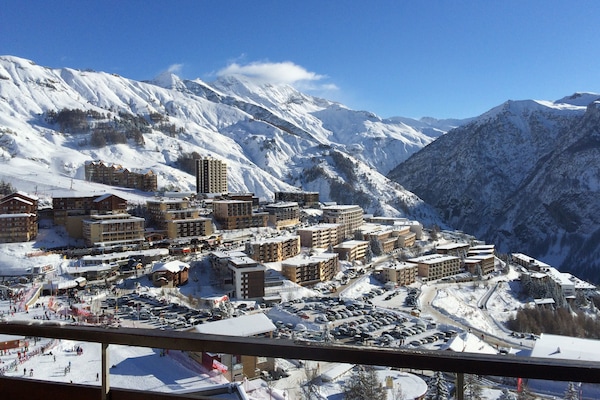 Vue Terrasse, toute la station et départ ESF