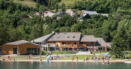 3 p. renovated, Elegance and comfort, on the 8th and last floor at 50 m. tracks