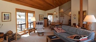 Air Conditioned/Unobstructed View of Golf Course
