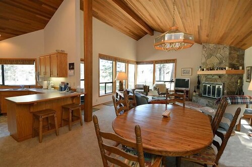 Air Conditioned/Unobstructed View of Golf Course