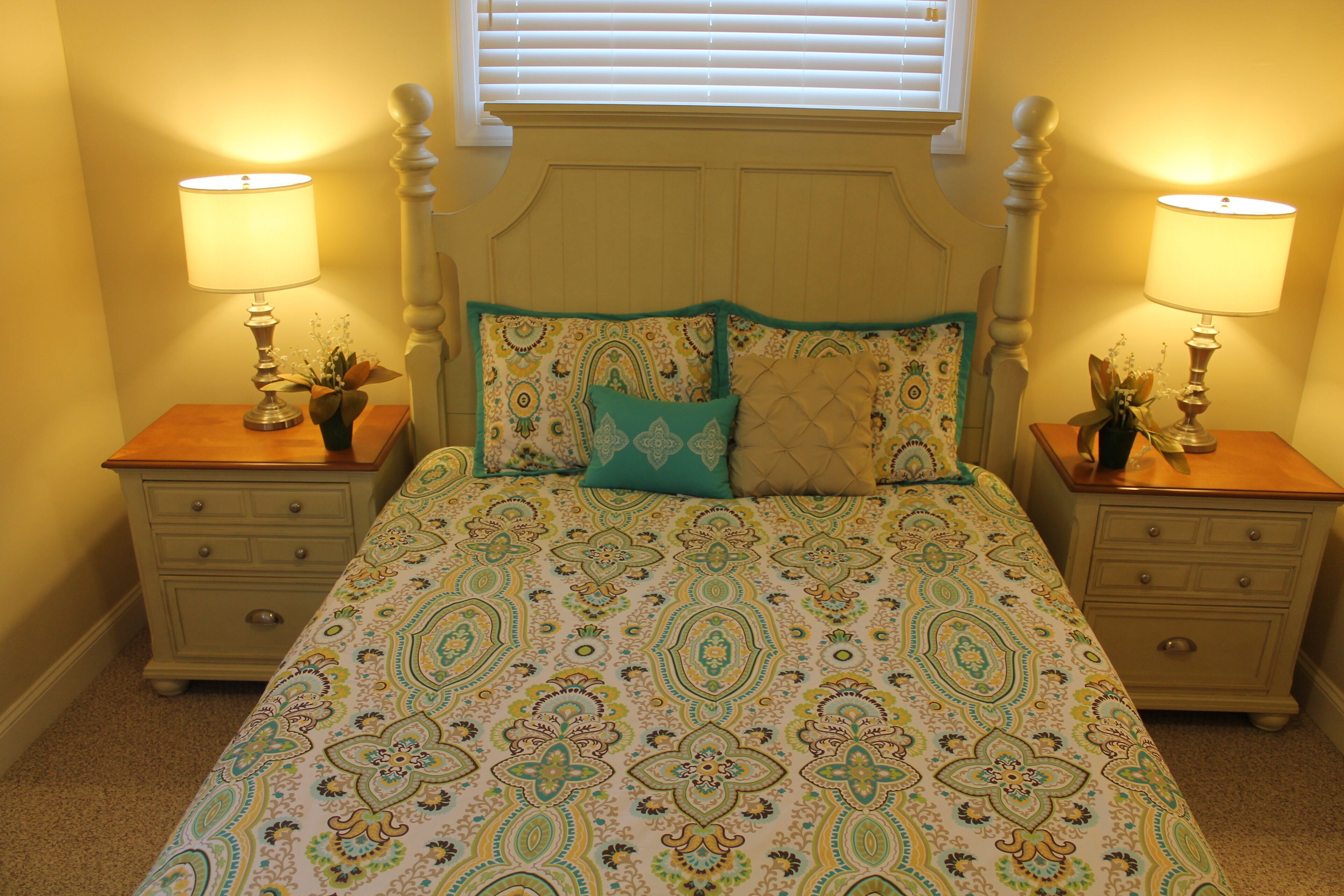 Stunning 5BR Home w/ Large Game Room~Close to Beach~Includes Beach tags & more!