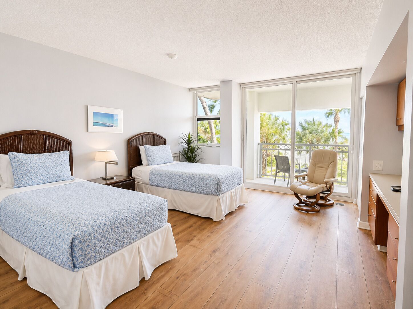 2 chambres, bureau, fer et planche à repasser, Wi-Fi gratuit