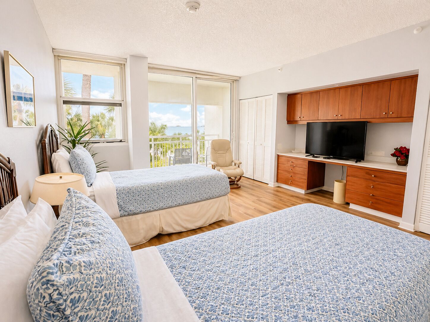 2 bedrooms, desk, iron/ironing board, free WiFi
