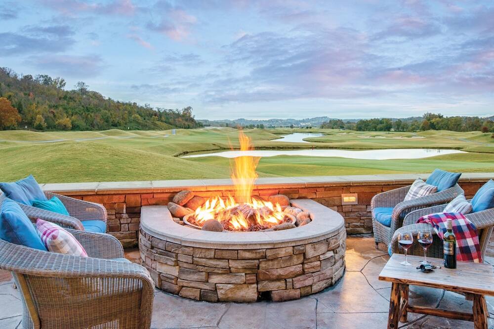 Wilderness, Waterparks, Wyndham Great Smokies Lodge