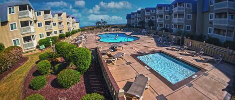 Outdoor pool, a heated pool